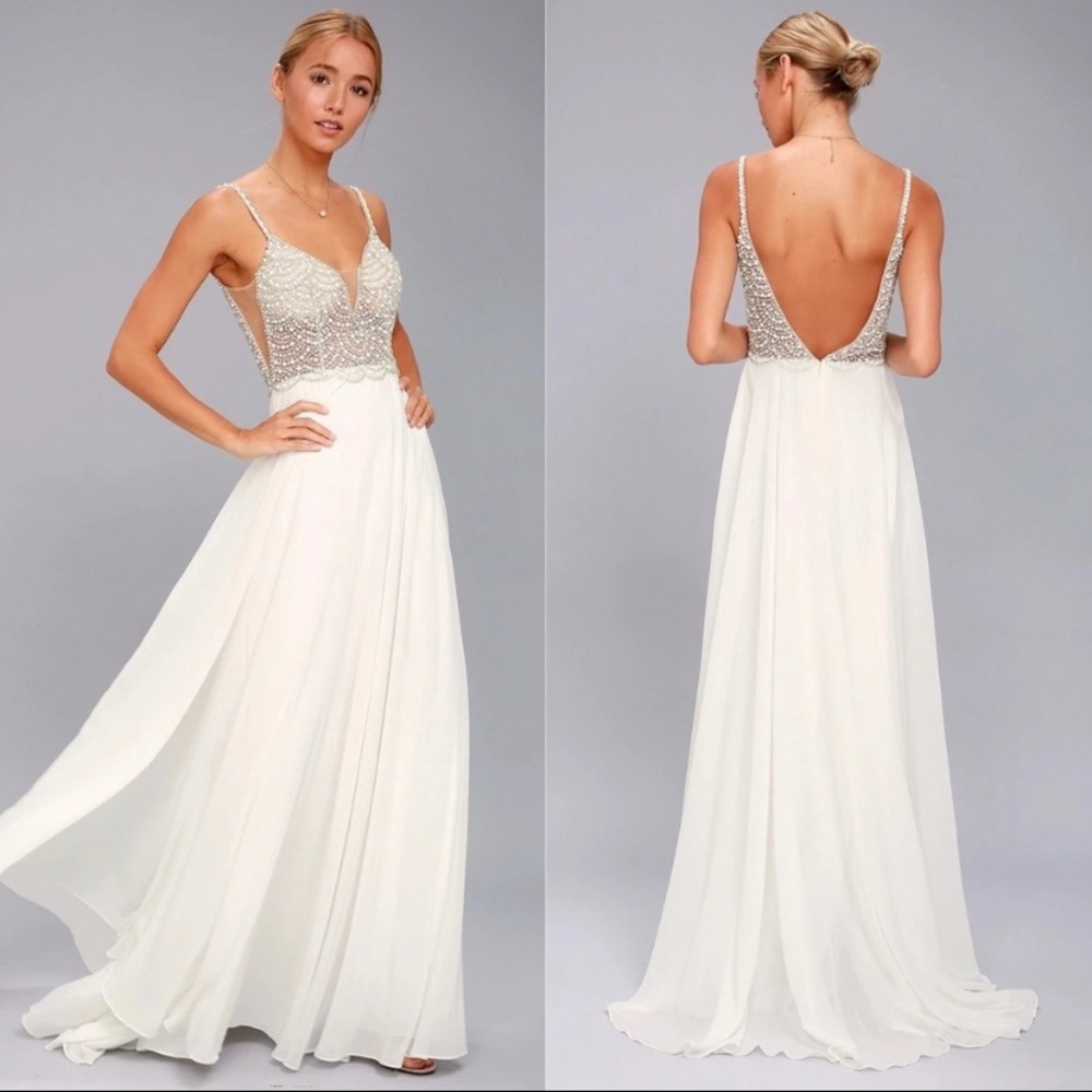 White True Love Beaded Rhinestone Wedding Gown 🌿
